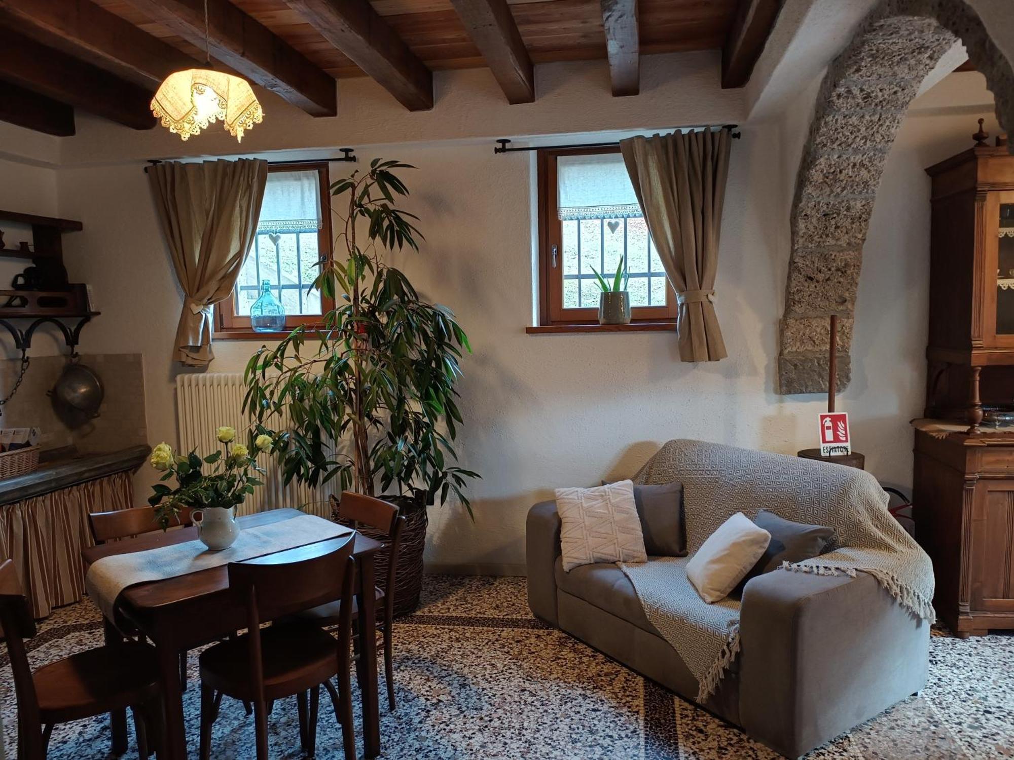 Bed and Breakfast La Farie Mediis Exteriér fotografie