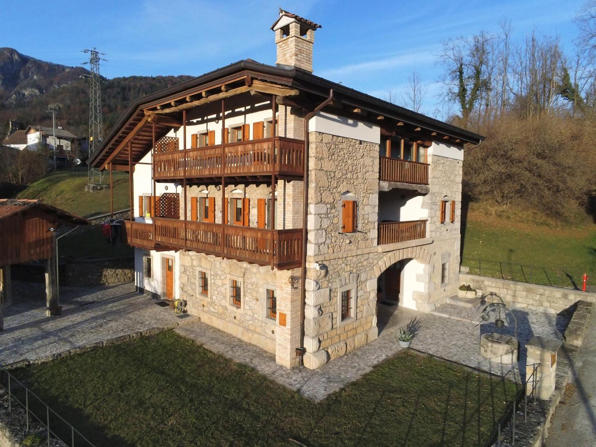 Bed and Breakfast La Farie Mediis Exteriér fotografie